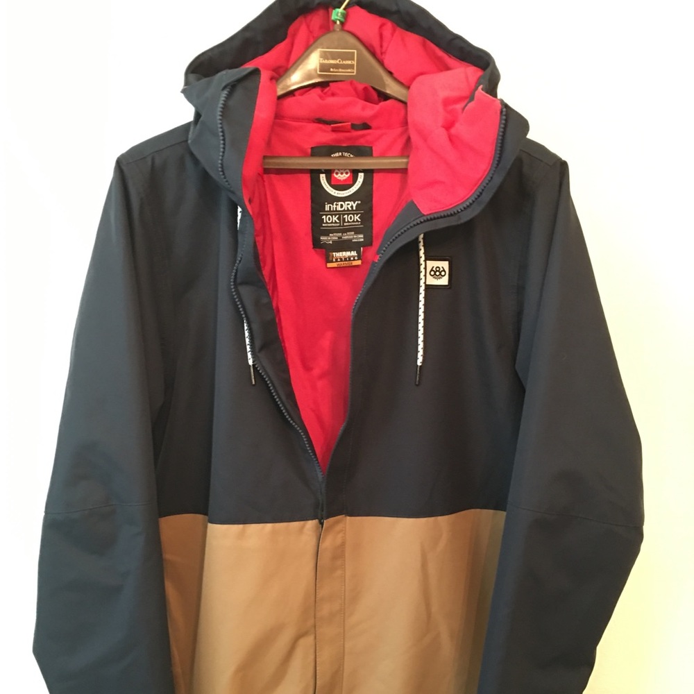 686 infiDRY 10k mens medium Red Navy Tan ski coat